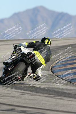 media/Jan-10-2026-Race Pace (Sat) [[3e4fee349c]]/2-Verified/Session 4 (Turn 12 Backside)/